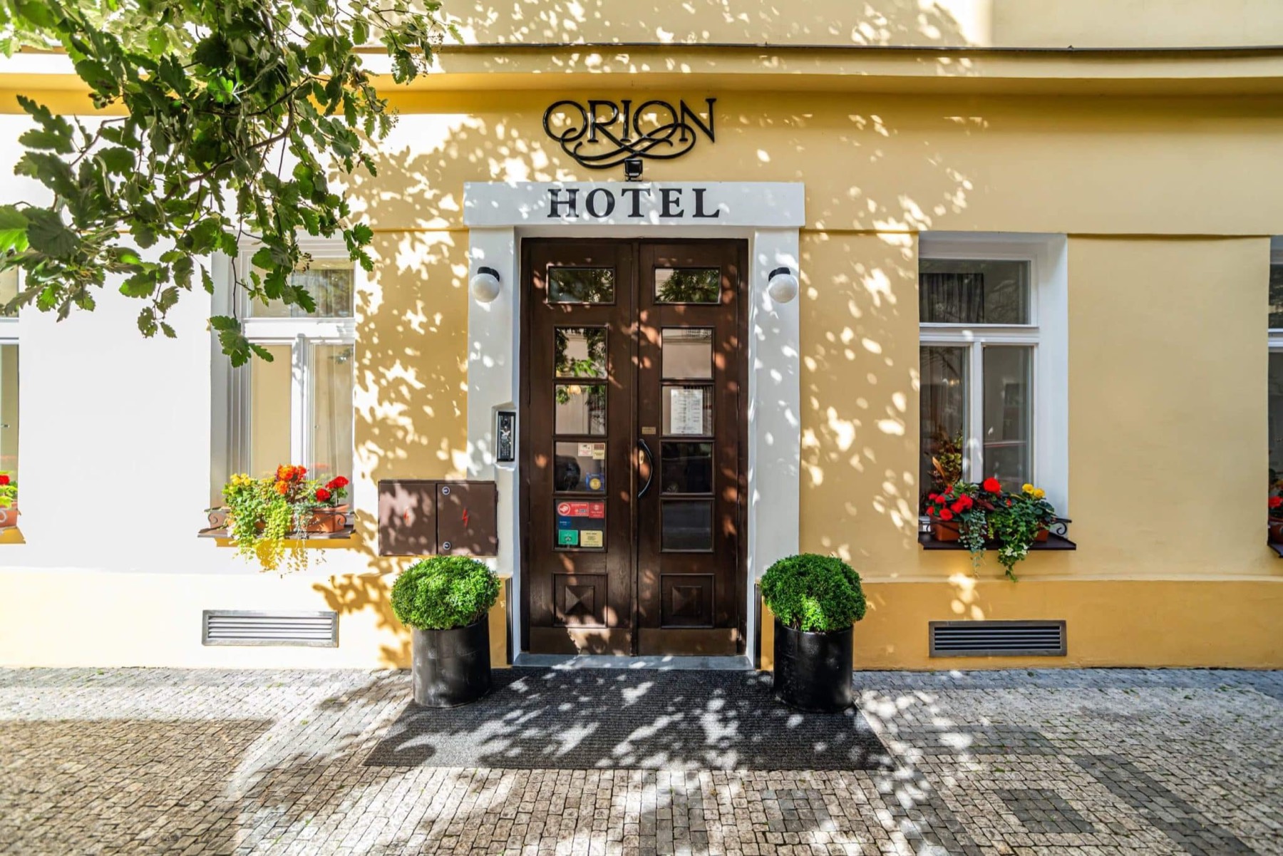 Hotel Orion — Americká 9, Královské Vinohrady