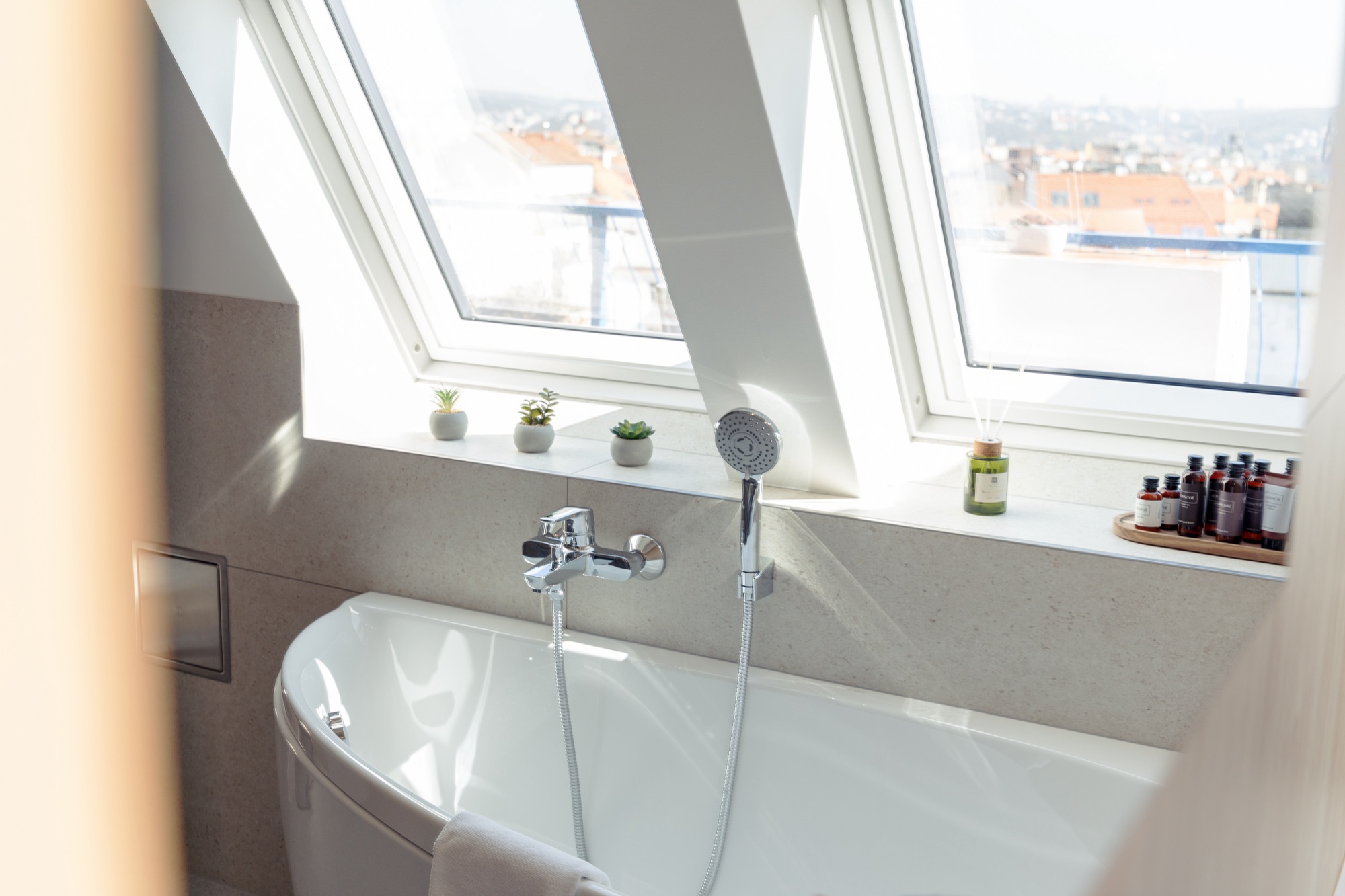 Střešní Apartmán s terasou a výhledem na Prahu